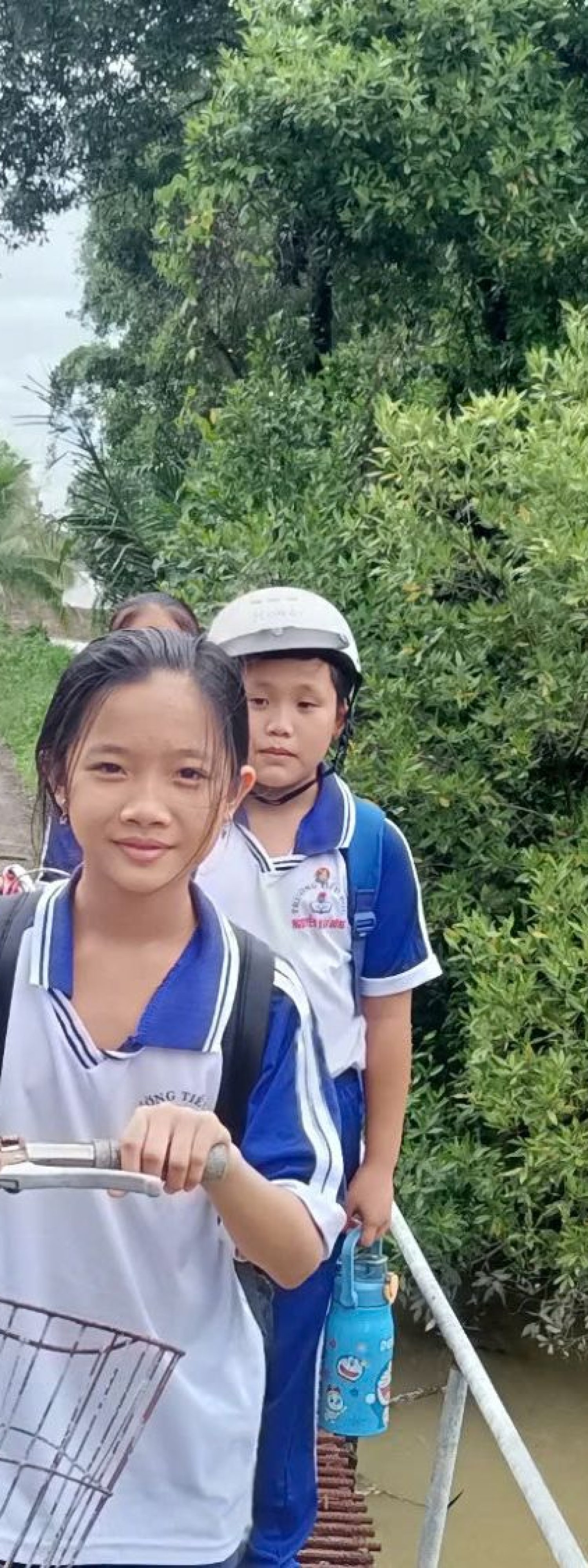 z6089659594358_b2d7773acdc84121f51bbdc7034b4fde